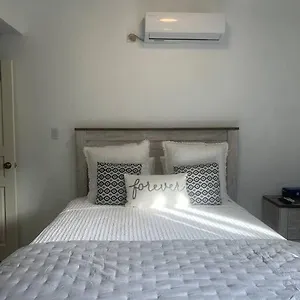 Apartment Little Cole Bay, Koolbaai