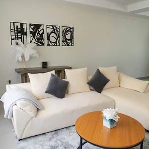 Apartment Spacious 3br With Own Private Cozy Pool, Koolbaai